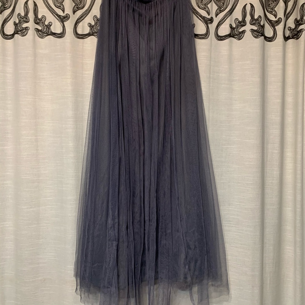 Floor length tulle skirt.  Jenny Yoo. Size 4. - Picture 3 of 8